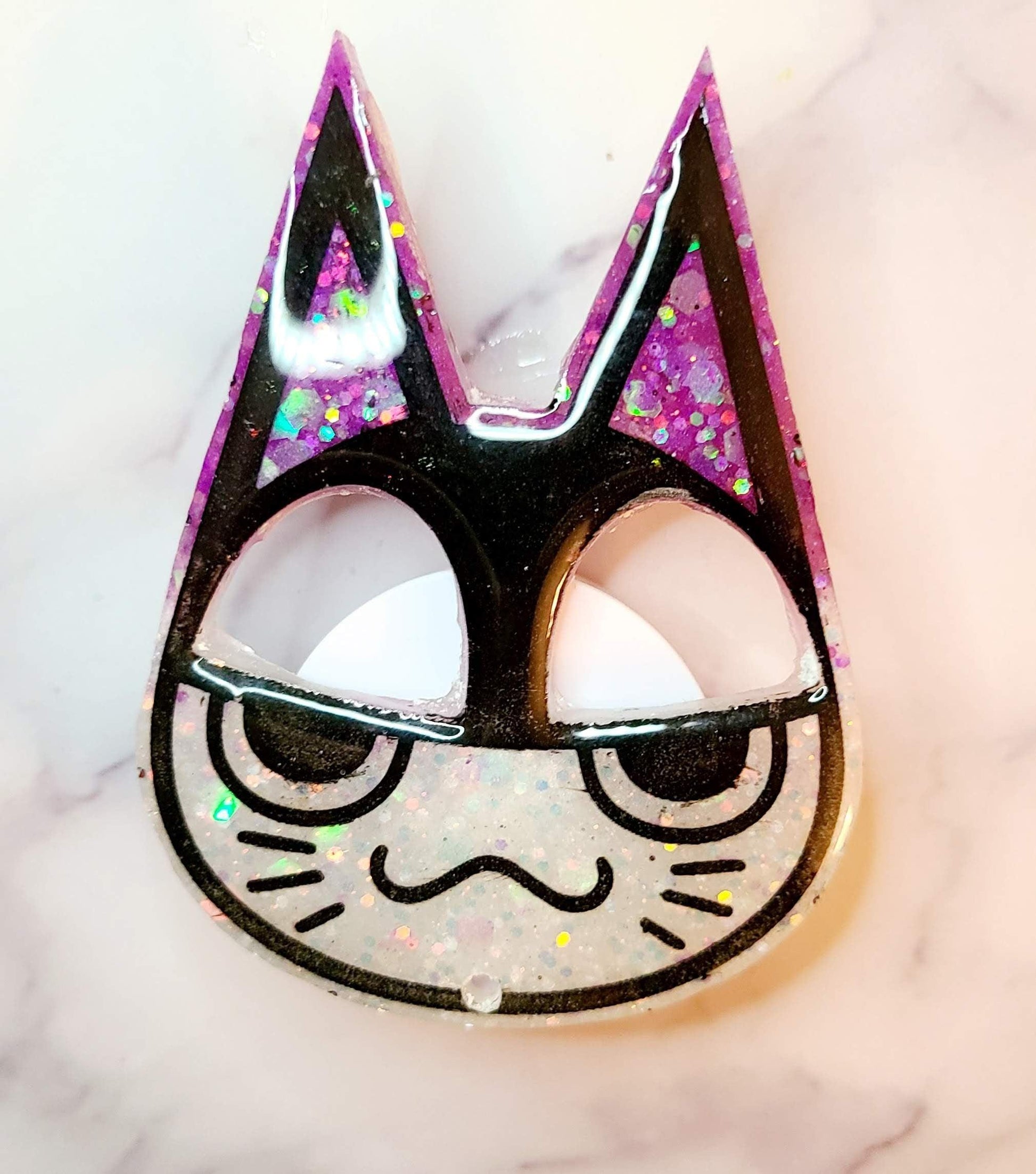 ACNH CatsThis is a fully customizable item. Meaning you select the resin colors and puff colors.This item is custom crafted and will be 100% unique to you. The colors below aWitchin Waifu