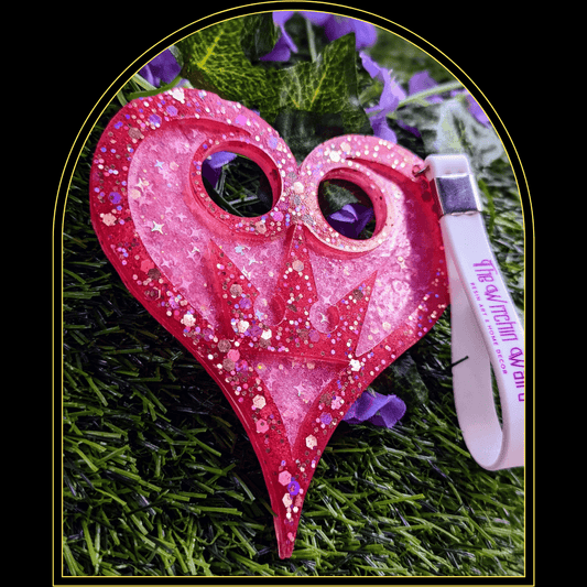KH3 Heart And Crown KeychainsThis is a fully customizable item. Meaning you select the resin colors and puff colors.This item is custom crafted and will be 100% unique to you. The colors below aWitchin Waifu