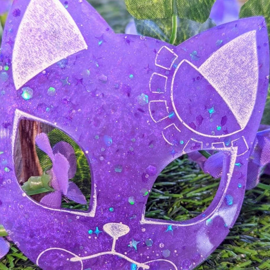 DS MaskThis is a fully customizable item. Meaning you select the resin colors and puff colors.This item is custom crafted and will be 100% unique to you. The colors below aWitchin Waifu